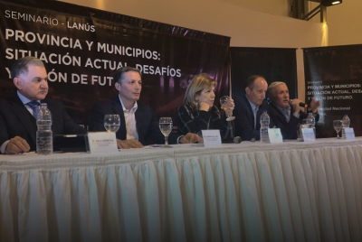 El  senador Díaz Pérez organizó un seminario de la UNLa sobre la situación de los Municipios, desafíos y visión de futuro
