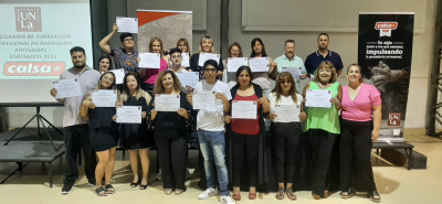 19 estudiantes recibieron su diploma de Panadero Artesanal
