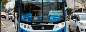 Una línea de colectivos transporta gratis a estudiantes universitarios