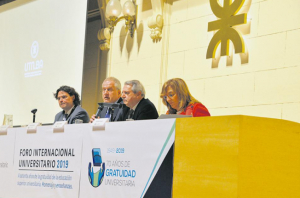 Gratuidad, la base para más derechos