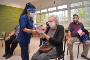 La provincia abre centros de vacunación masiva