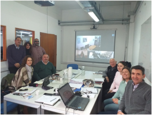 Sattler junto a las y los integrantes de la Comisión Ejecutiva de la RID, presentes en las oficinas del CIN y conectados de manera virtual desde la Sala de Videoconferencias del SIU.