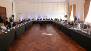 Provincia firmó convenios con Universidades para la capacitación de autoridades de mesa