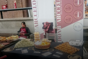 Expo emprendedores primavera en la UNLa: una del trabajo autogestivo y comunitario