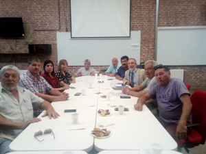 Reunión entre la UNLa, la Comisión de Vecinos y Organizaciones barriales