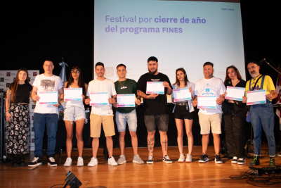 Festival de cierre de año del Plan FinEs