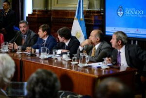 Por el impacto del “tarifazo” en las universidades, senadores recibieron a 25 rectores