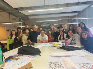 El artista japonés Hamano Ryuho visitó nuestra universidad