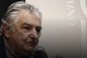 Dolor en la UNLa por la muerte del expresidente Uruguayo José &quot;Pepe&quot; Mujica: un Líder faro para América  Latina y el mundo