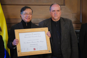 Entrega del Doctorado Honoris Causa al presidente Petro