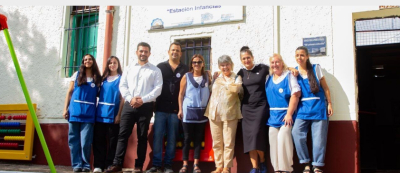 Agust&iacute;n Balladares en la reapertura del Jard&iacute;n Maternal de Monte Chingolo