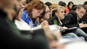 Vincular a estudiantes con el mundo del trabajo» será el rol central de las universidades