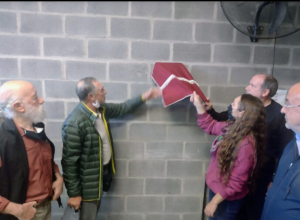 Emotivo homenaje de la UNLa a delegado ferroviario desaparecido
