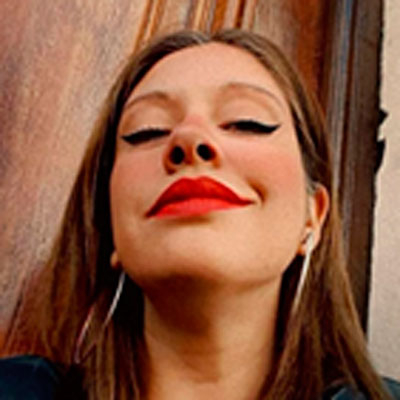 Puga, Natalia