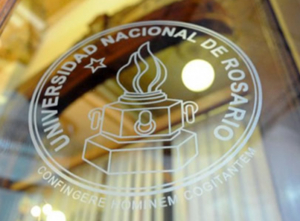 Rinden homenaje por los 70 años de la declaración de la universidad gratuita