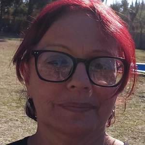 Deluca, Elizabeth Viviana