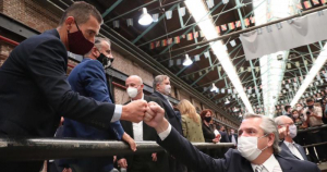 Lanús: Galdurralde destacó el compromiso de Kicillof y Fernández con la salud