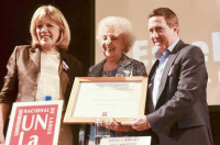 Estela de Carlotto fue distinguida como Doctor Honoris Causa y Ciudadana Ilustre de Lanús