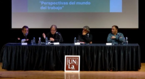 Dirigentes sindicales debatieron en la UNLa y criticaron la idea de sectores de la oposición de dolarizar la economía