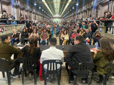 Con Agust&iacute;n Balladares, la UNLa lidera el debate: convocatoria masiva en el &laquo;encuentro comunitario sobre salud mental&raquo;