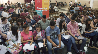 Educación lanzó una guía de 500 carreras cortas con alta demanda de empleo
