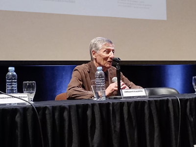 Entrega del Doctorado Honoris Causa a Emiliano Galende, referente del campo de la salud mental