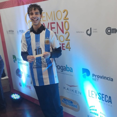 Estudiante de Diseño Industrial ganador del Premio Joven Empresario bonaerense