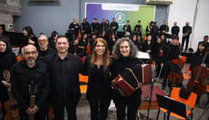 Magdalena Sierra particip&oacute; de la entrega de bandoneones al Instituto Municipal de M&uacute;sica