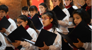 El Coro Nacional de niños se presenta en el ciclo de conciertos de la Parroquia Nuestra Señora de las Victorias, bajo la curaduría de la UNLa
