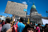 Estudiantes universitarios le responden a Javier Milei: &quot;Estamos muy lejos de ser hijos de ricos&quot;