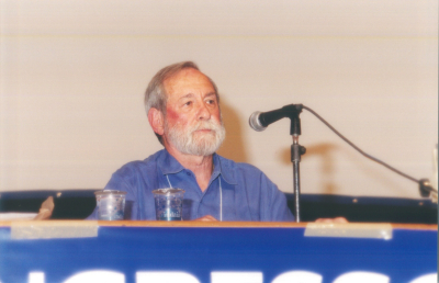 Un aula de nuestra universidad lleva el nombre de Mario Testa