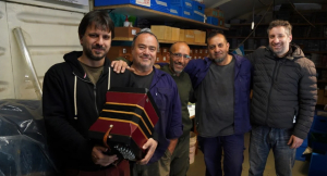 Pichuco, el bandoneón argentino de 4 mil dólares que fabrican con maderas que estaban arrumbadas en talleres del ferrocarril