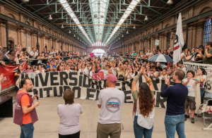 Paro universitario: las casa de estudio de la región adhieren a la medida este viernes