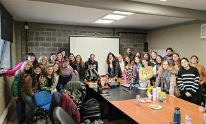 La Mesa Intersectorial de Salud Mental Comunitaria de Lanús se reunió en la UNLa