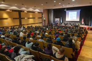 Programa provincial Jóvenes y Memoria: más de 300 estudiantes participaron del pre-encuentro distrital en la UNLa