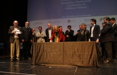 16 universidades crean &quot;usina de ideas&quot; contra monocultivo del pensamiento