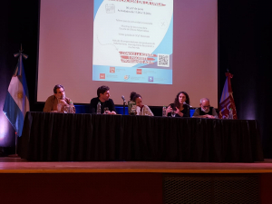 El libro &quot;¿Qué es es la Economía Popular? Experiencias, voces y debates&quot; se presentó en nuestra universidad