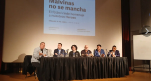 "Malvinas no se mancha", el proyecto que busca malvinizar de la mano del f&uacute;tbol, en la previa Argentina-Inglaterra
