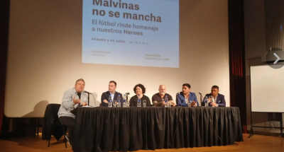 "Malvinas no se mancha", el proyecto que busca malvinizar de la mano del f&uacute;tbol, en la previa Argentina-Inglaterra